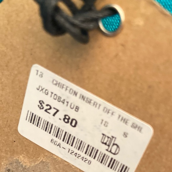 Chiffon Off The Shoulder Blue Top - Picture 7 of 10